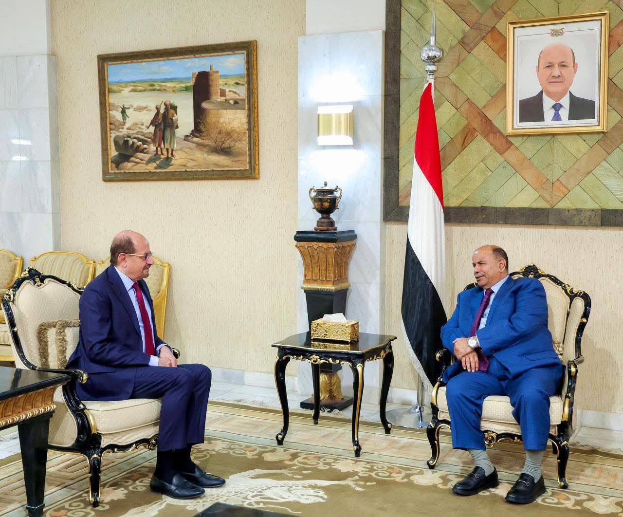 عضو مجلس القيادة “الخنبشي” يشدد على تمثيل حضرموت بما يليق بثقلها في الحكومة المرتقبة