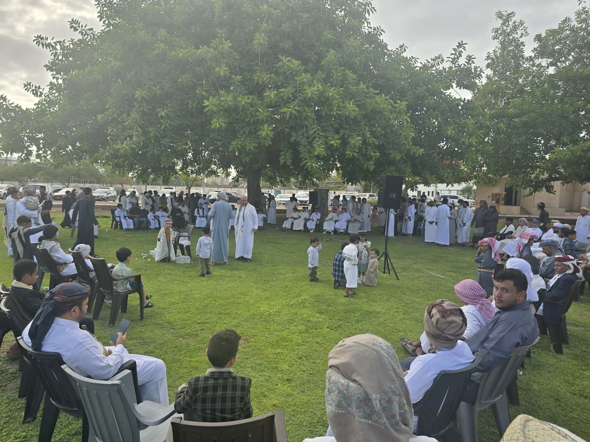 الجالية اليمنية بصلالة تحيي موروثها الثقافي في عيد الأضحى