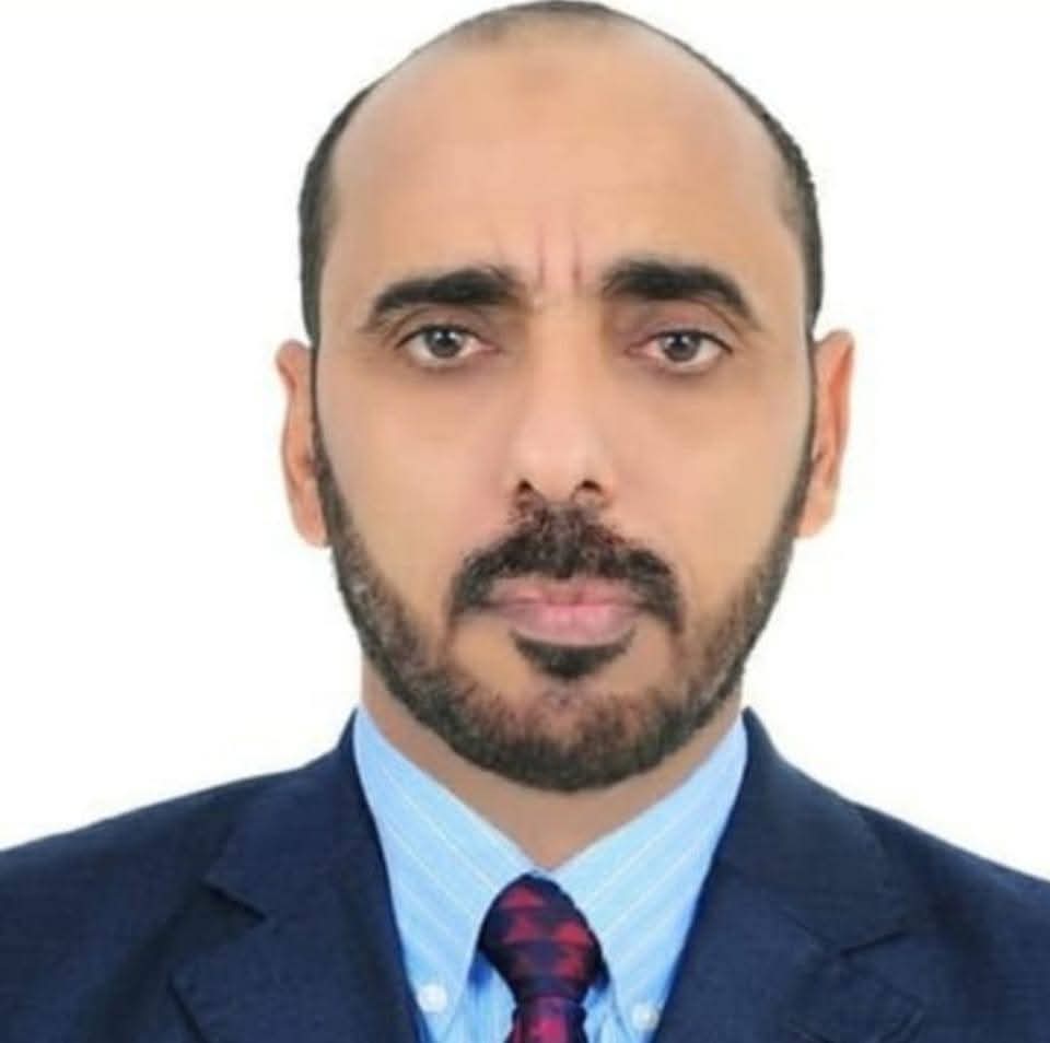 د. فهد كفاين: تعليق رحلات “اليمنية” إلى سقطرى “حصار خانق” ومطالبات بتراجع فوري عن القرار