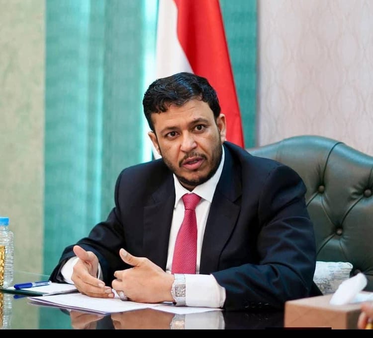 عبدالله العليمي: الحكومة جاهزة عسكريا إذا فرض الحوثيون الحرب