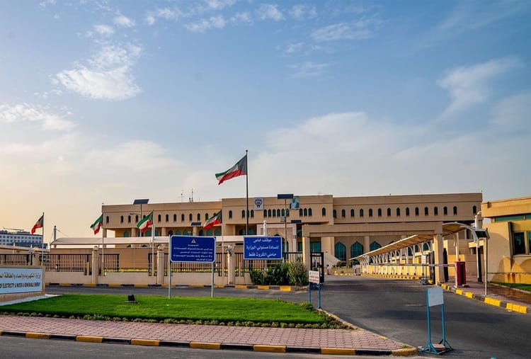الكويت تعلن اندلاع حريق في محطة للطاقة الكهربائية إثر اعتداء إيراني