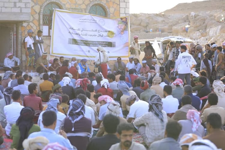 حلف قبائل حضرموت يلوّح بـ”جميع الخيارات” ويعلق أي قرارات بشأن نفط المحافظة حتى عودة بن حبريش